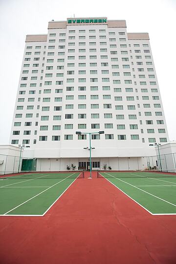 Tennis court