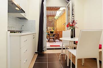 Private kitchenette