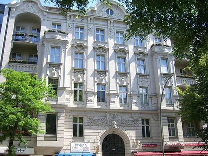 Primary image