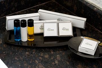 Bathroom amenities