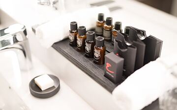 Bathroom amenities