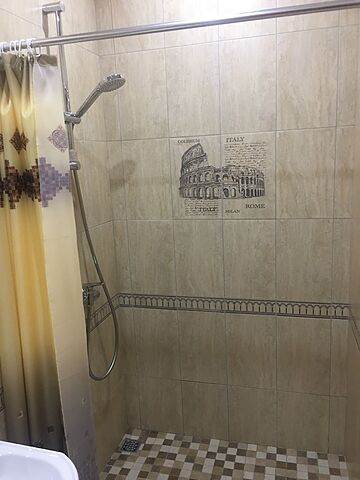 Bathroom shower