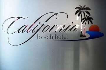 California Beach Hotel - Adults only