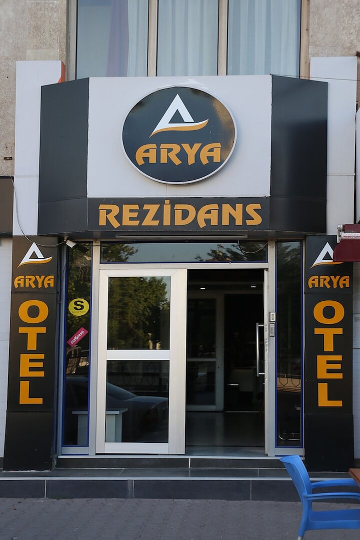 Arya Rezidans