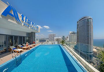 Rooftop pool